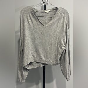 Z SUPPLY GRAY CROPPED LONG SLEEVE TOP